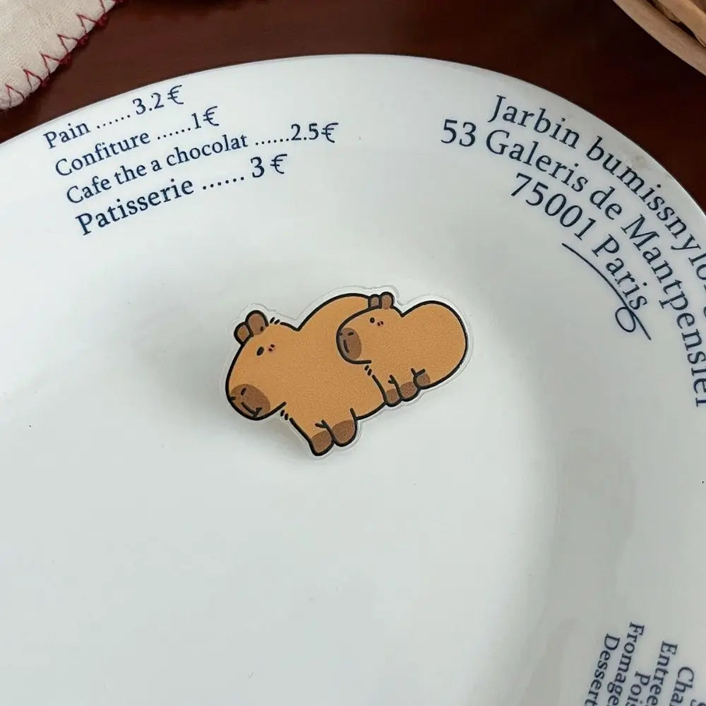 Capybara Pins Plastique - Famille Capybara