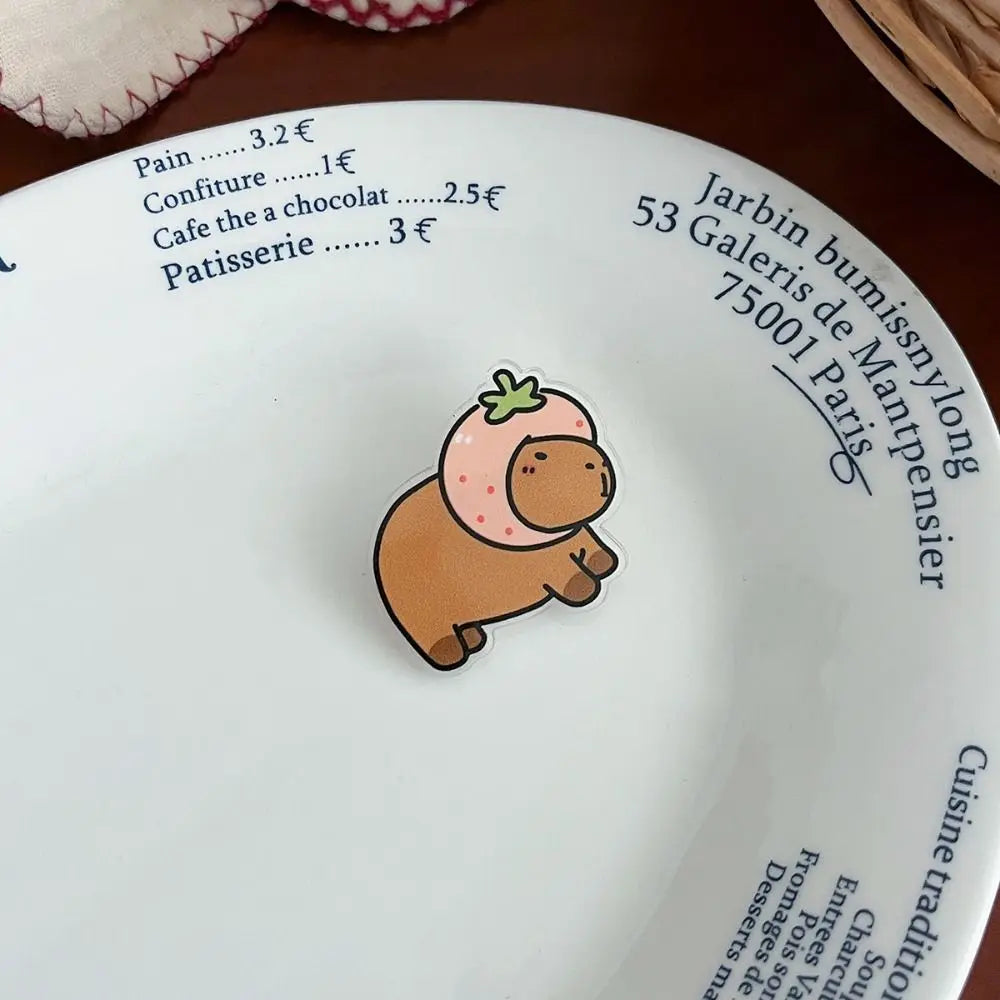 Capybara Pins Plastique - Fraise