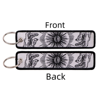 Porte-clé capybara brodé style boho fait main