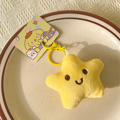 Porte-clé peluche capybara avec étoile pour sac et trousseau