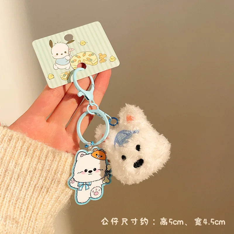Porte-clé peluche capybara avec étoile pour sac et trousseau